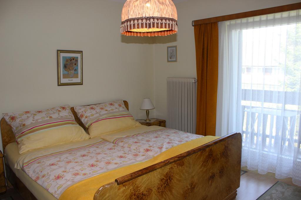 Dreimaderlhaus Apartamento Velden am Wörthersee Exterior foto